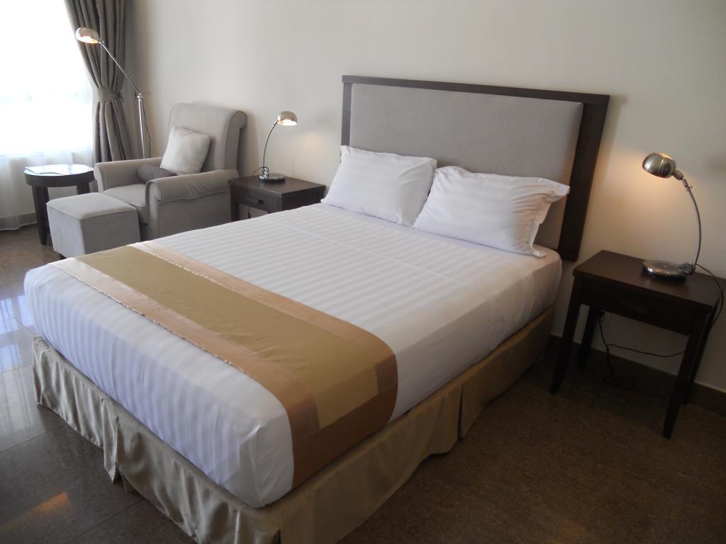 דילי Plaza Hotel חדר תמונה